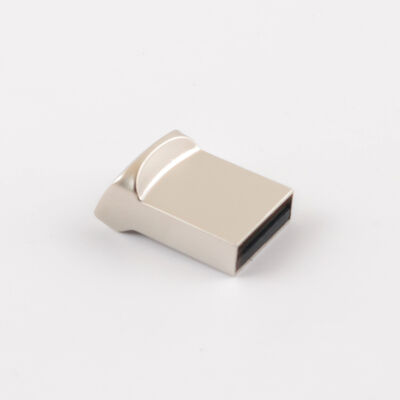 Barang massal kali 5-7 Hari Metal USB Flash Drive Menawarkan Kecepatan Menulis 8-15MB S Kecepatan Membaca 13-20MB S Perangkat Transfer Data