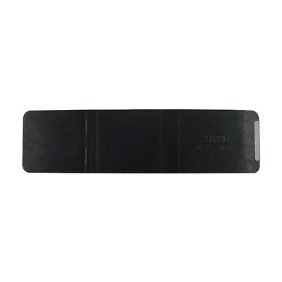 Pengisi Daya Nirkabel Lipat Magnetik 3 In 1 Logo Timbul Dengan Dasar Kulit