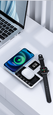 Perak / Abu-abu ABS Kaca 3 In 1 Magnetic Foldable Wireless Charger Cetak Logo dan Fast Charger