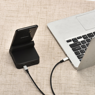 5Gbps Data Transfer Type C USB Hub Adapter Multi Port Hub Untuk Laptop Phone Holder