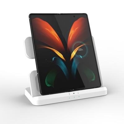 ABS PC Material 15W Wireless Charger untuk iPhone iWatch AirPod Cepat dan Nyaman