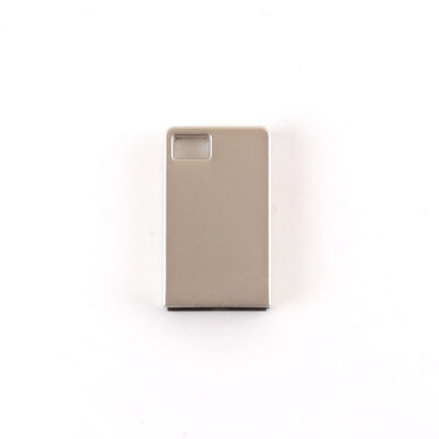 Sebuah Grade MINI Metal USB Flash Drive permukaan matte dan sudut lensa sudut lebar 120 derajat memastikan perlindungan data