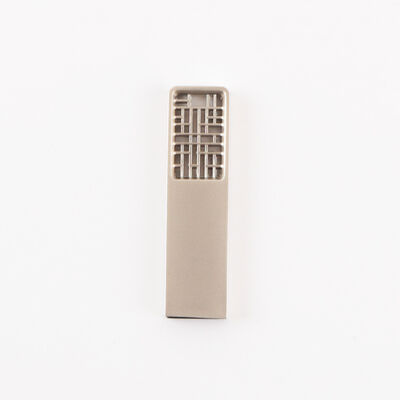 Menulis Kecepatan 2.0 Kecepatan 5-10MBs Metal USB Flash Drive Disesuaikan USB Logo Membaca 2.0 Kecepatan 8-15MBs Perlengkapan penyimpanan tahan lama