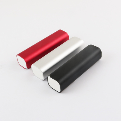 2000MAH 2600MAH Metal Portable Power Bank Untuk Hadiah Logo Disesuaikan