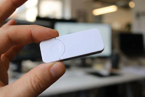 USB 3.0 20-80MB S Bahan Plastik Stik USB Cetak Logo Kustom Atau Flash Drive Portabel Kecepatan Tinggi Laser