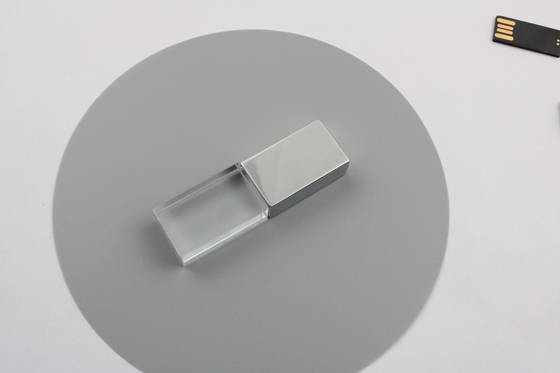 Mengukir Logo Crystal USB Stick 64GB 128GB Flash Drive 15MB/S