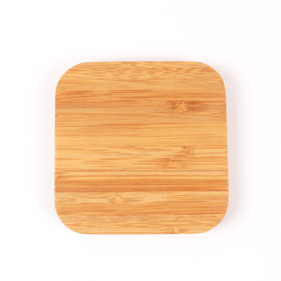 Pengisi Daya Nirkabel Multifungsi Bahan Bambu 10W 15W Mengukir Logo Untuk Ponsel